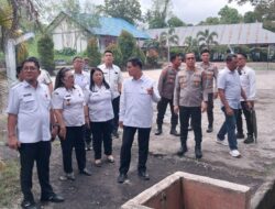 SMP Negeri 5 Bitung Mengalami Kebakaran, Wali Kota Bitung Hengky Honandar Turun Lokasi